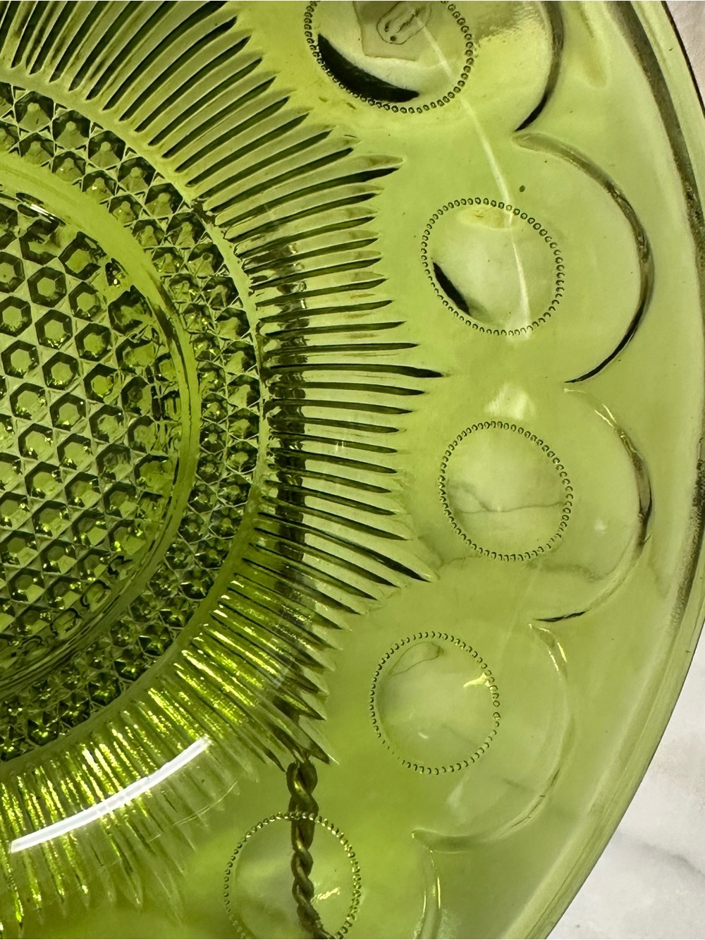 avocado green glassware collection produced by Bartlett-Collins in the mid-1960s - Picture 6 of 10